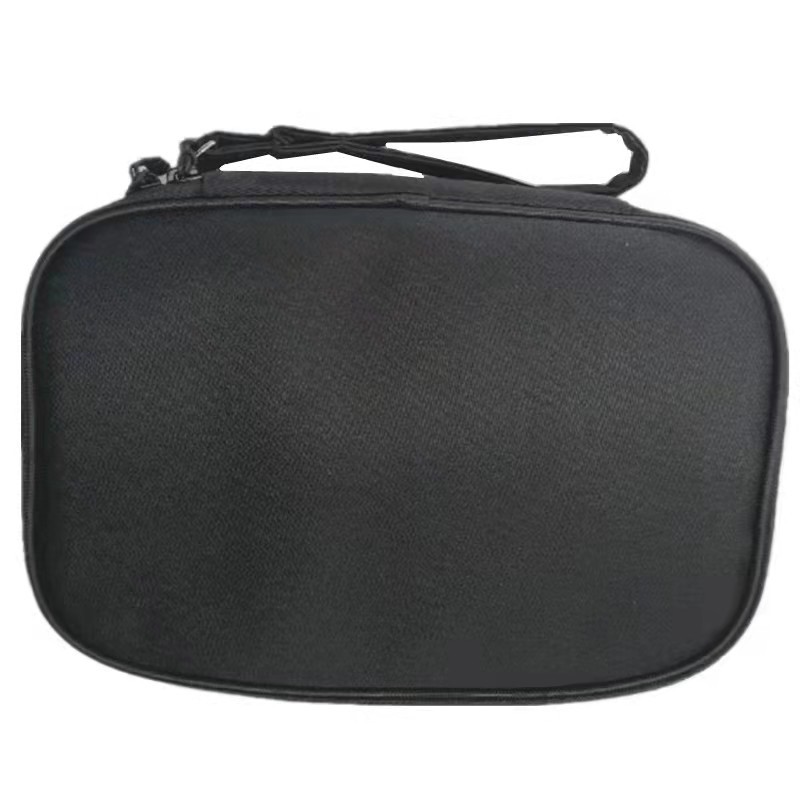 Draagtas met dubbele controlle - Tech Accessories Case recensie en prijs