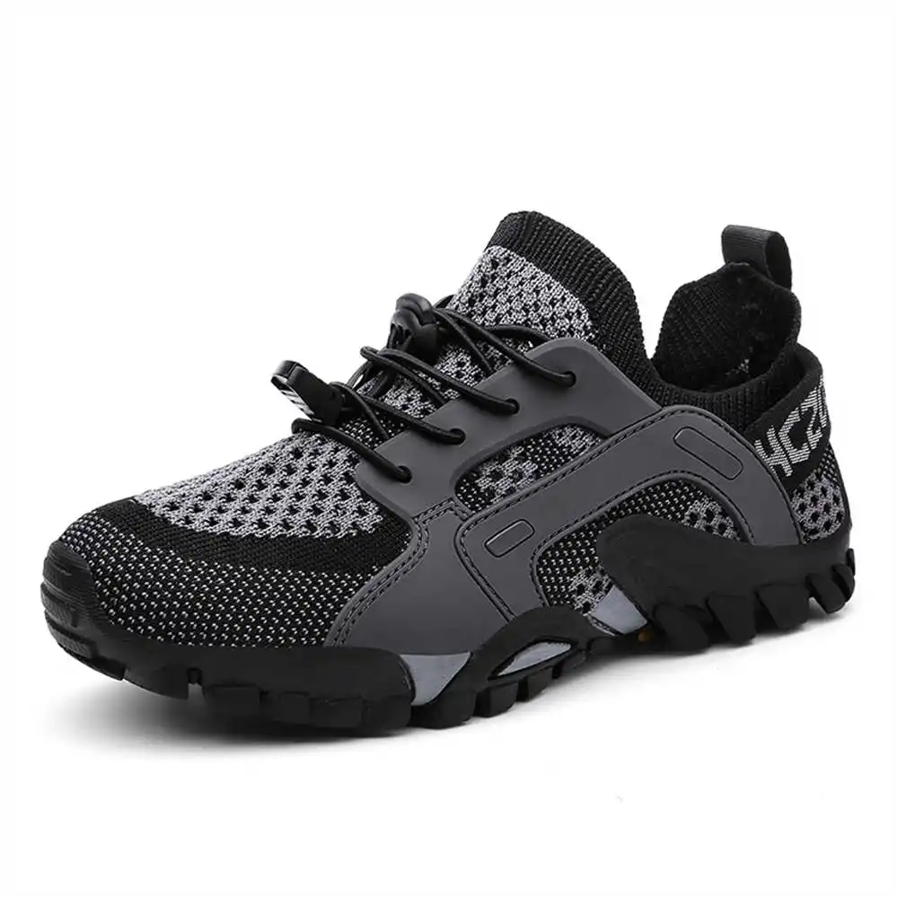 Maat 43 Maat 40 Herenschoenen  - Tech Accessories Travel recensie en prijs
