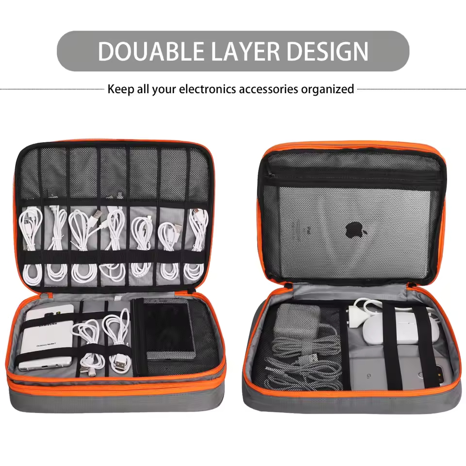 Reistas met dubbele laag voor  - Tech Accessories Case recensie en prijs